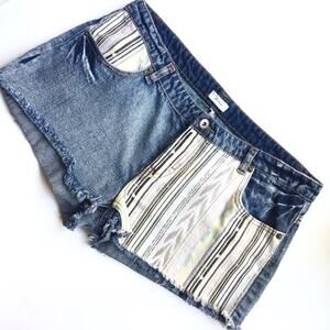 Trillium Aztec bleached distressed cut off jean shorts denim 11 juniors